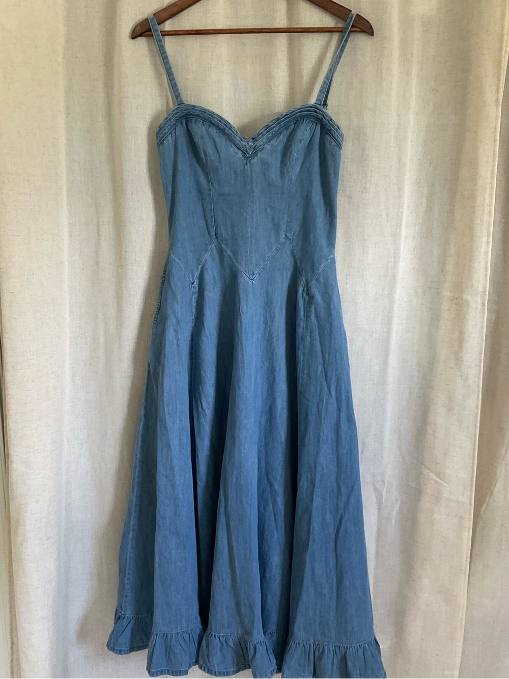 Free People Another Season Midi Dress NWOT Blue Cotton Sweetheart Smocked  S - Picture 2 of 3